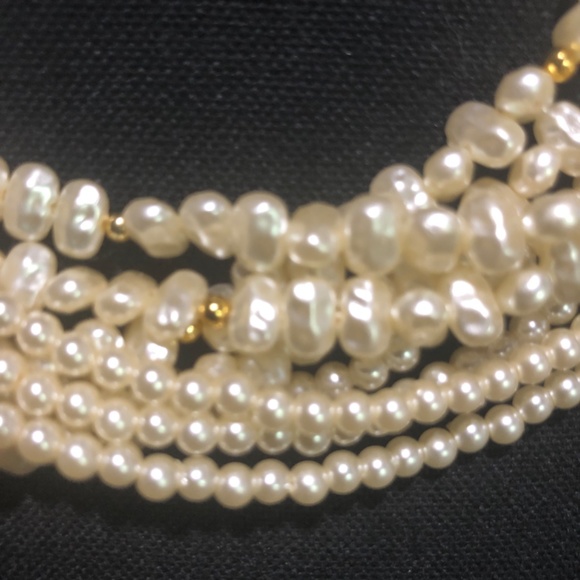 Vintage Freshwater multi strand necklace - Picture 2 of 3